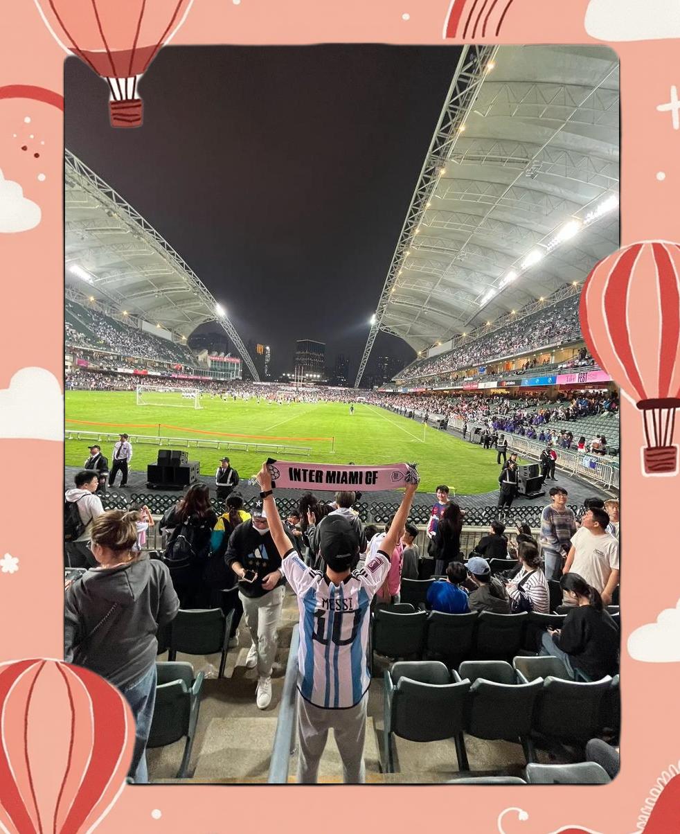 球迷热情：球迷夜场助威盛况记录的简单介绍