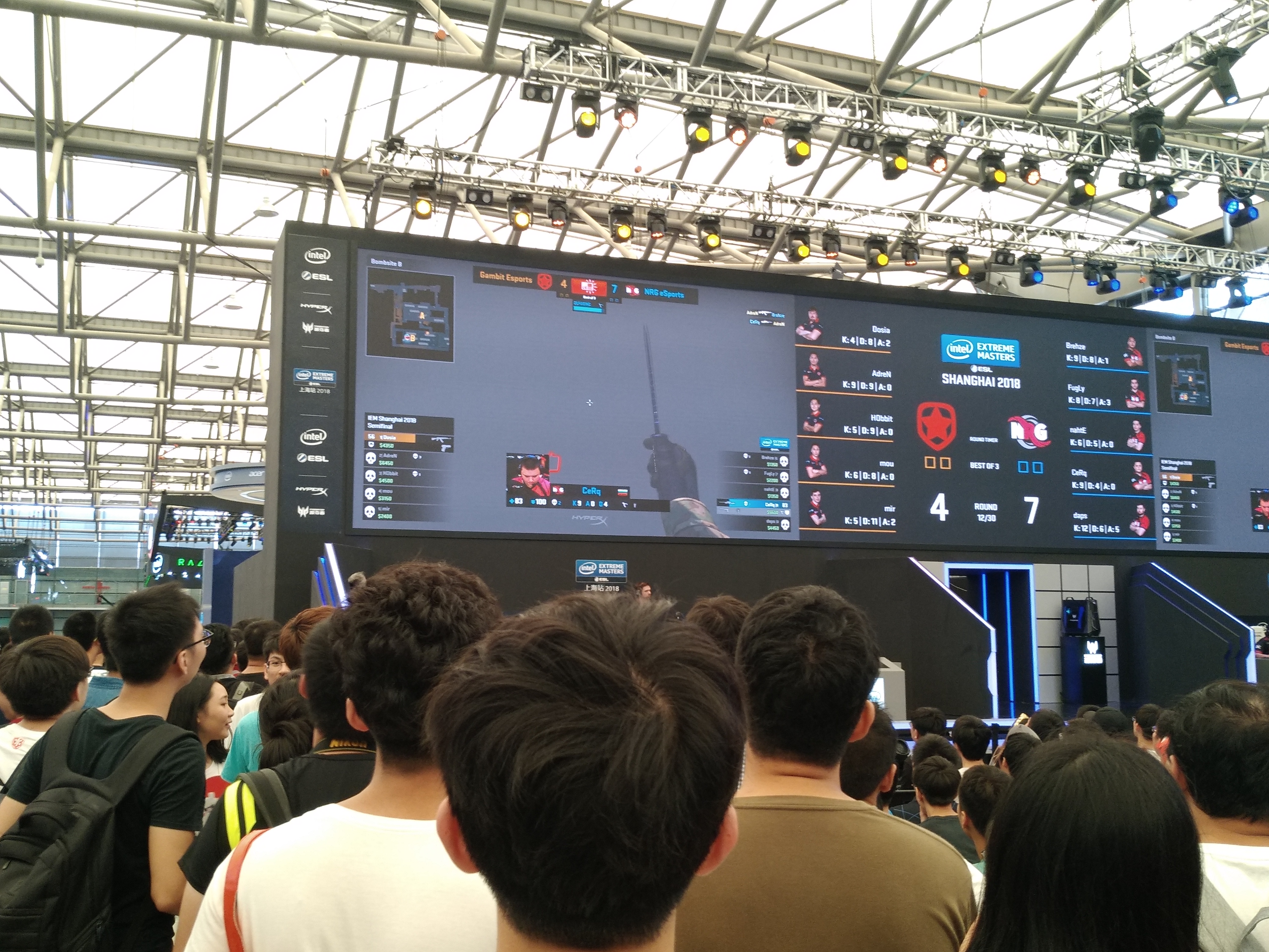包含《CS:GO线上总决赛，实力派战队争夺冠军席位》的词条