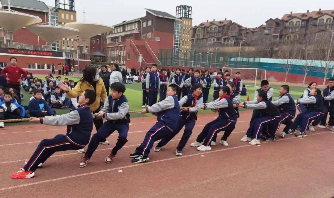 跳绳争霸赛：速度与耐力的较量的简单介绍