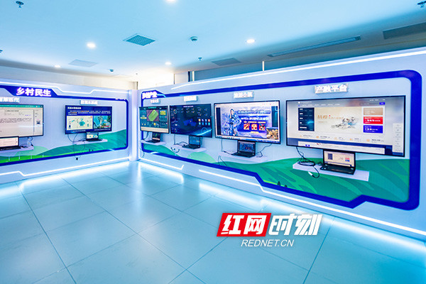 关于特色乡村篮球场建设逐步推广，推动乡村振兴战略的信息