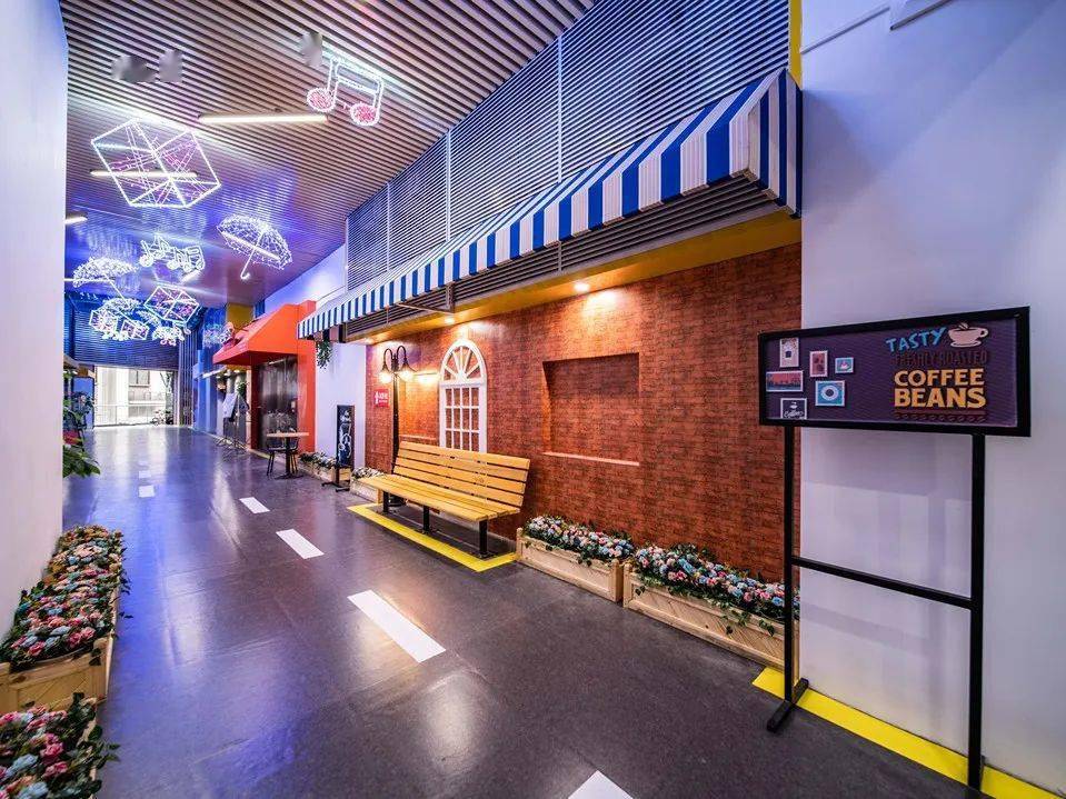 关于特色篮球主题街区成为都市新名片，提升城市文化品位的信息